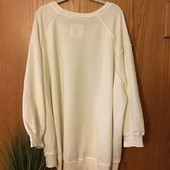 NWT Free People One to Beat pullover Ivory size- LARGE - Picture 5 of 5